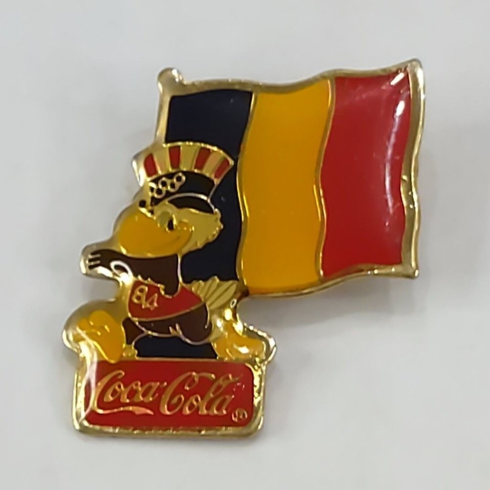 1984 Olympic Chad Coca Cola  Los Angeles Official International Pin Sam Eagle